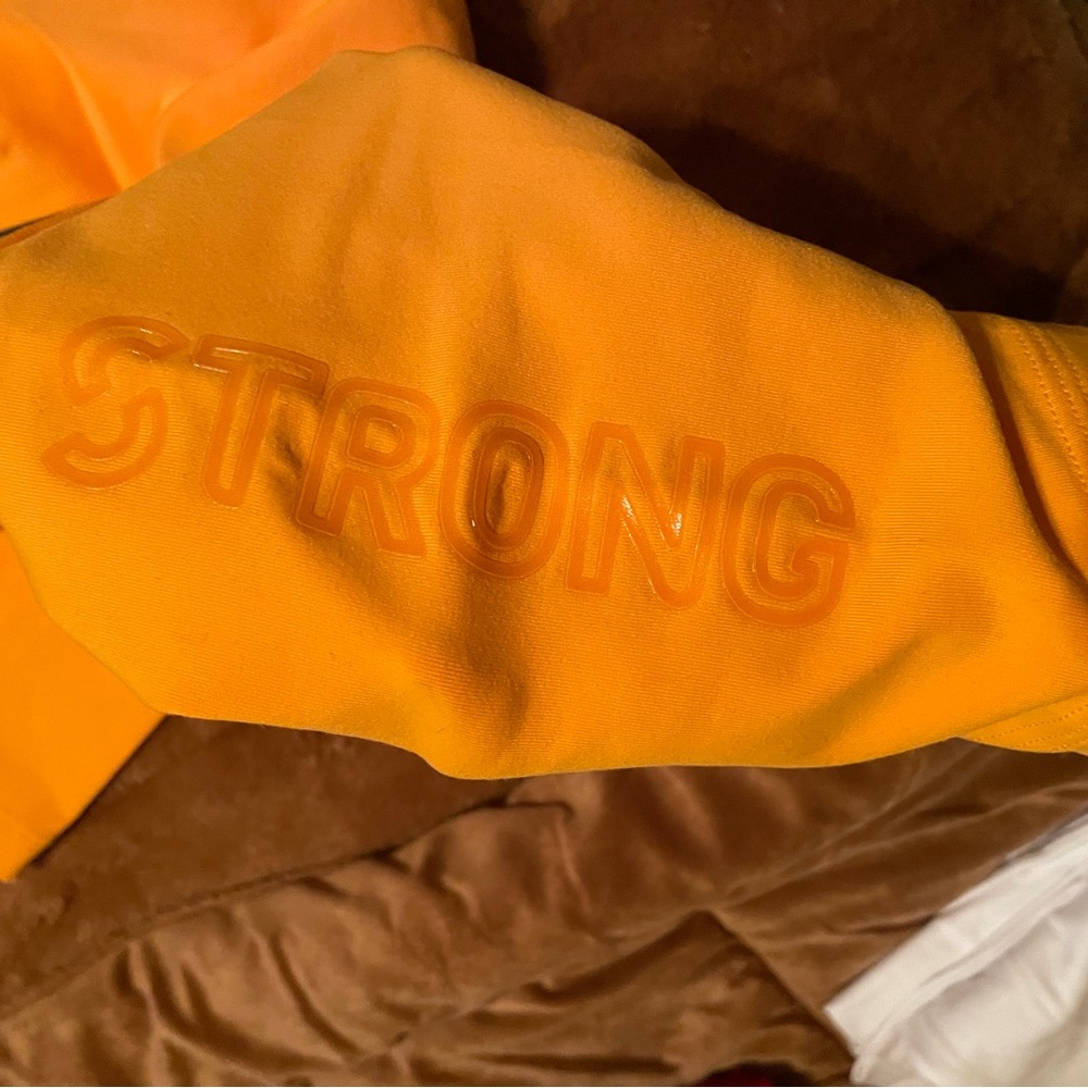 Women's Orange High-Waisted Leggings Bring Your Power High Waisted Crop Leggings - Picture 5 of 5
